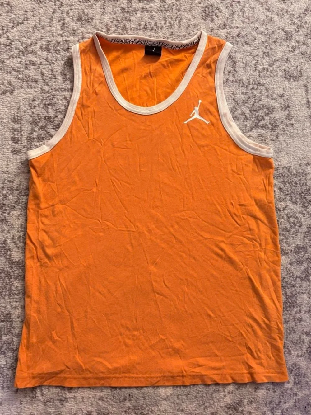 Men’s Medium Jordan Macaroni & White Elephant Print Tank Top